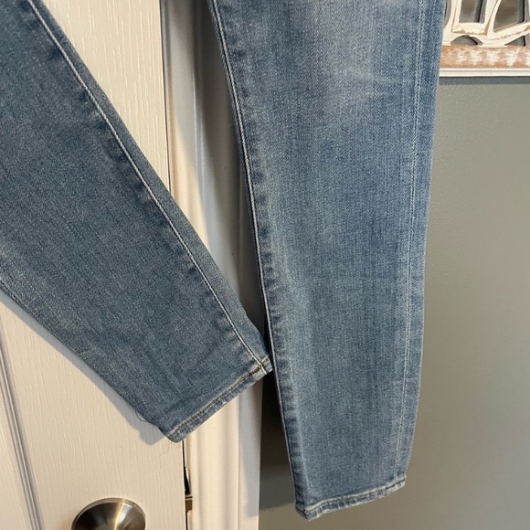 Aritzia | Wilfred Citizen of Humanity Aida High Rise Skinny Jeans - Picture 3 of 11